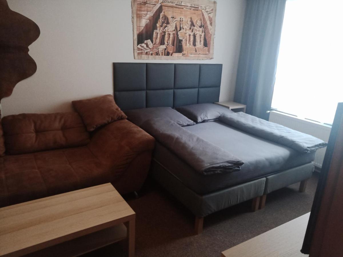 Kraliky Apartman Buitenkant foto